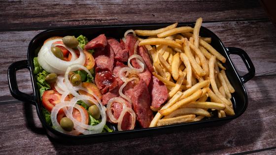 Calabresa com fritas