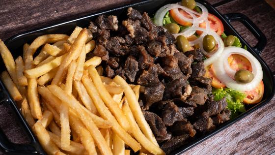 Carne de sol com fritas
